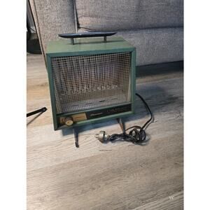 Vintage Hunter 1350 Electric Fan Forced Space Heater 1350W Green